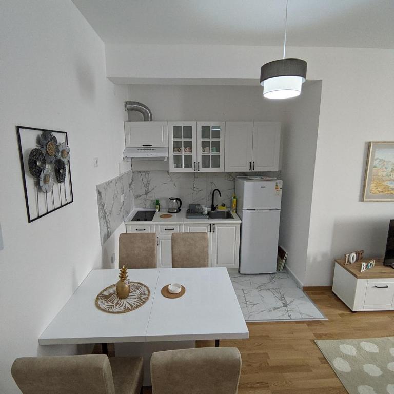 Apartman Mina, Bečići - Budva - One-Bedroom Apartment - 16