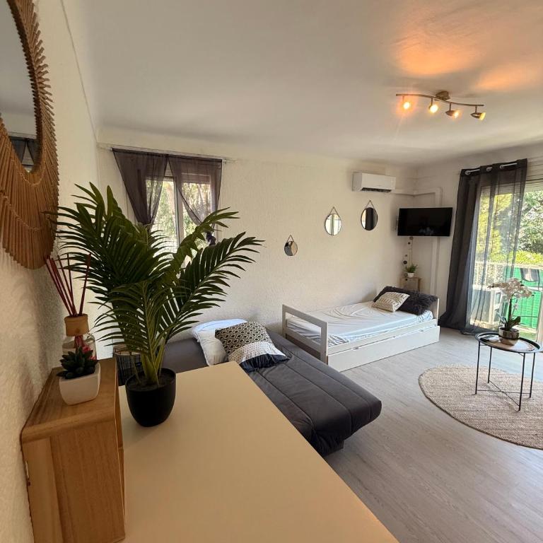 Agréable - Studio Plage & Soleil - One-Bedroom Apartment - 1