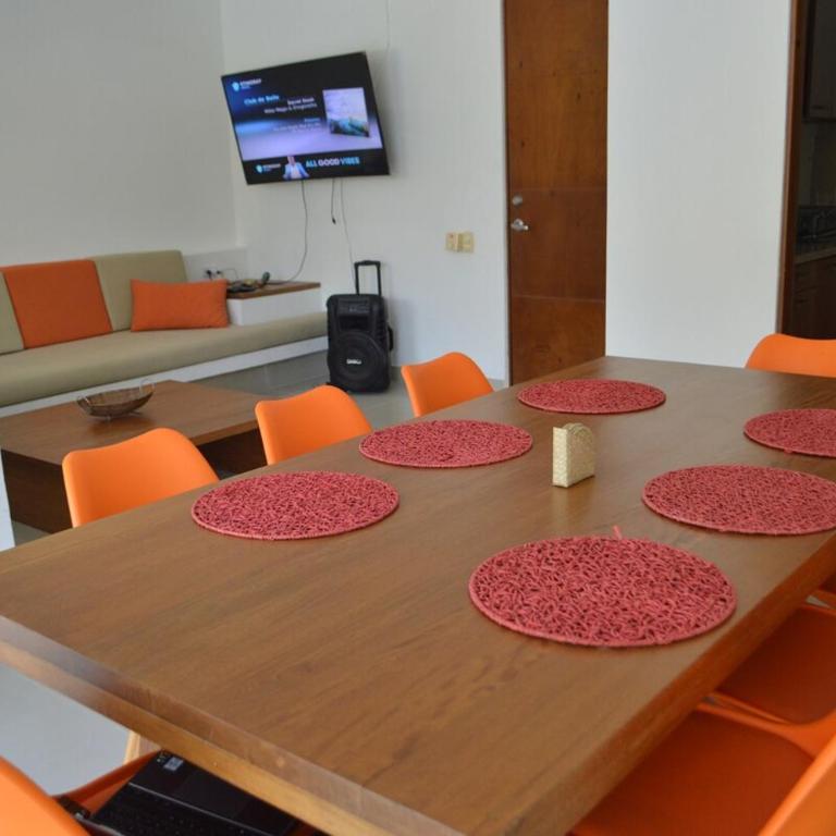 Amplio y cómodo apto para 6 a Max 12 personas con piscina privada en Laguna Club - Apartment - 51
