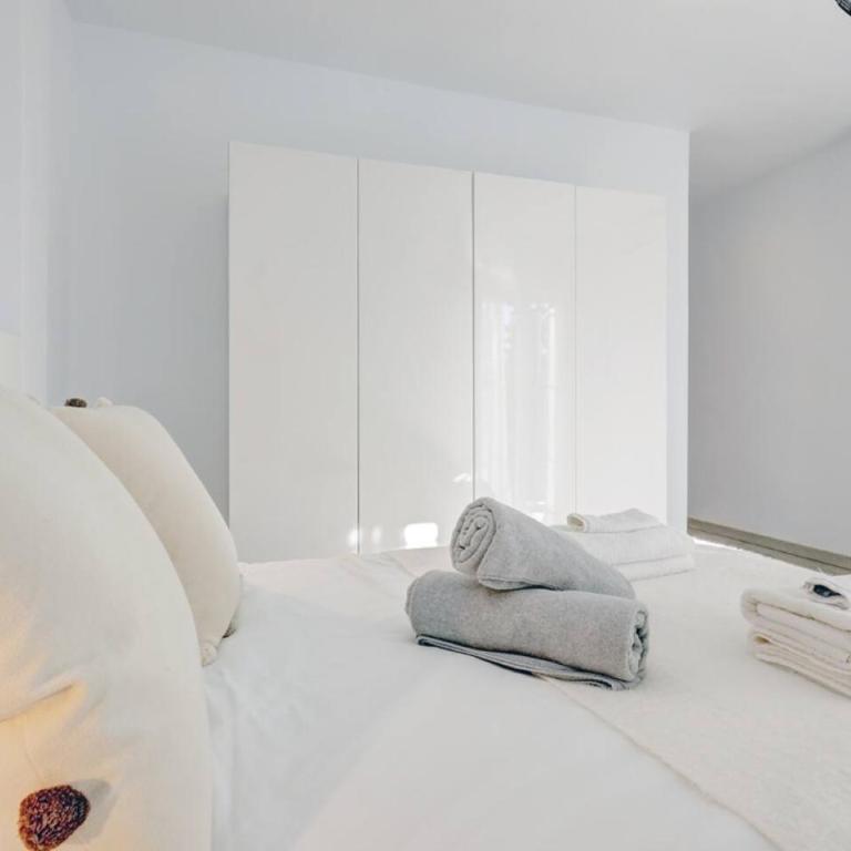 Stunning 5 Bedroom Villa in Puerto Banus with Pool - Villa - 15
