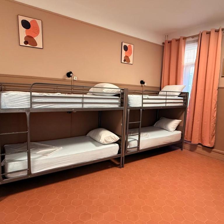 HOTEL SYLVABELLE - Lit Simple dans Dortoir pour Femmes - 8