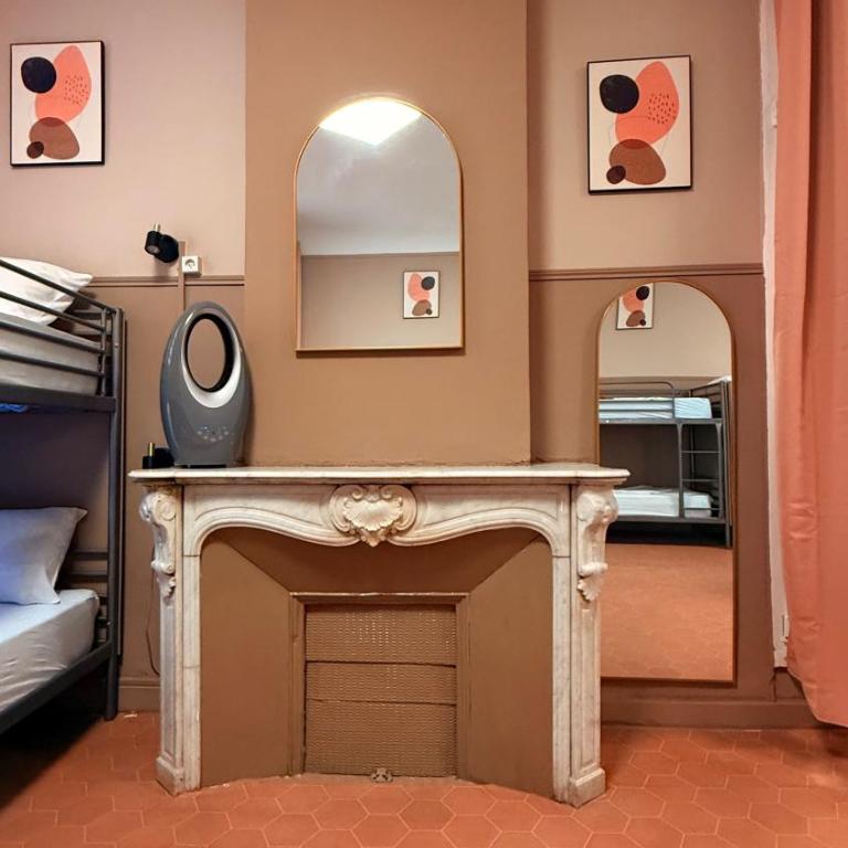 HOTEL SYLVABELLE - Lit Simple dans Dortoir pour Femmes - 11
