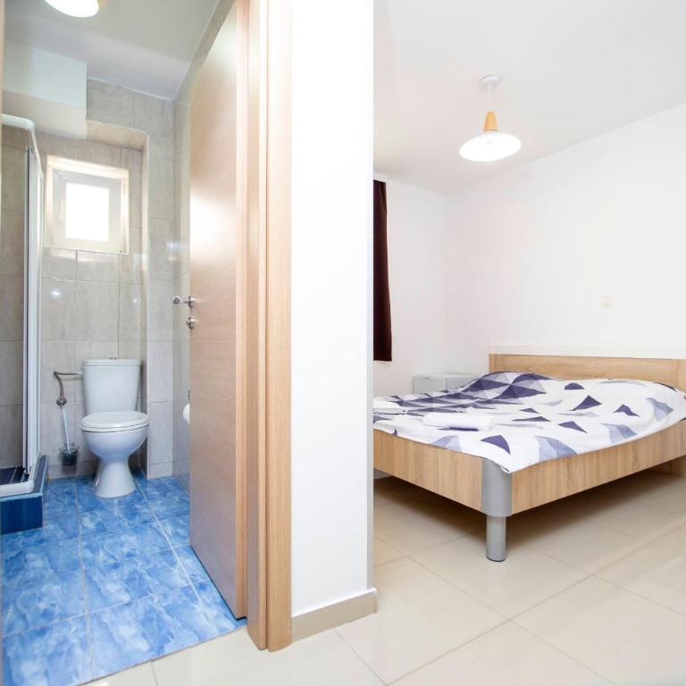 Apartments Vila Anastasia - Budget Double Room - 3