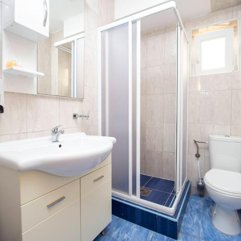Apartments Vila Anastasia - Budget Double Room - 7