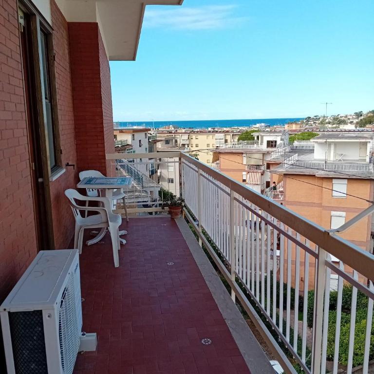 Atratina 76 - Three-Bedroom Apartment - 24