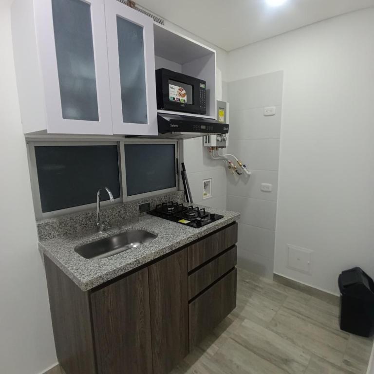 Apartaestudio amoblado, Edificio Avanzzare T2-402 - Apartamento de 1 dormitorio - 11