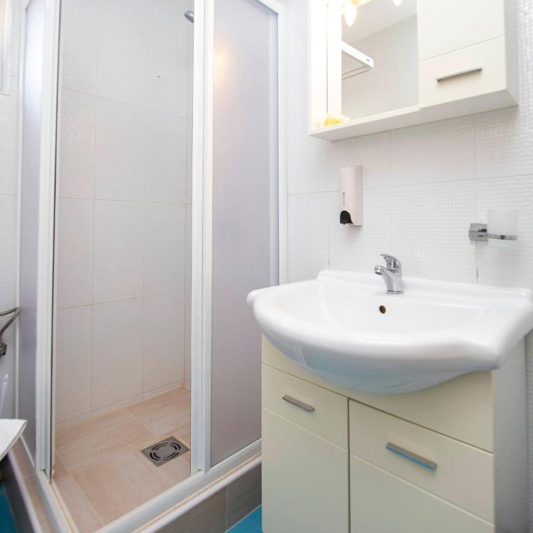 Apartments Vila Anastasia - Studio with Balcony (4 Adults) - 11