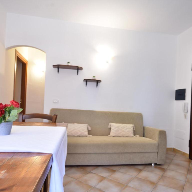 Elena's House - One-Bedroom Apartment - 8