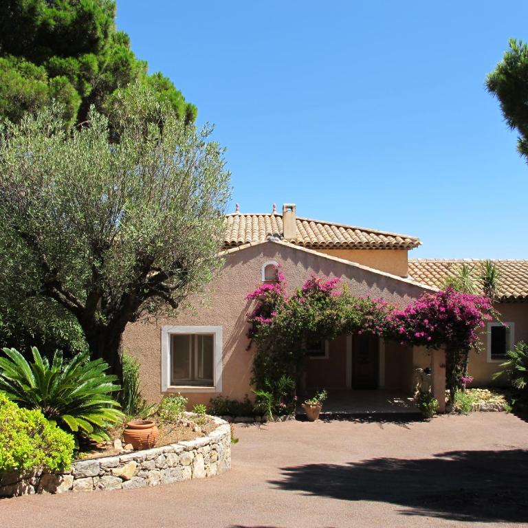 Villa La Pinède Les Issambres Golf de Saint Tropez - Vue mer panoramique de la piscine - Villa - 25