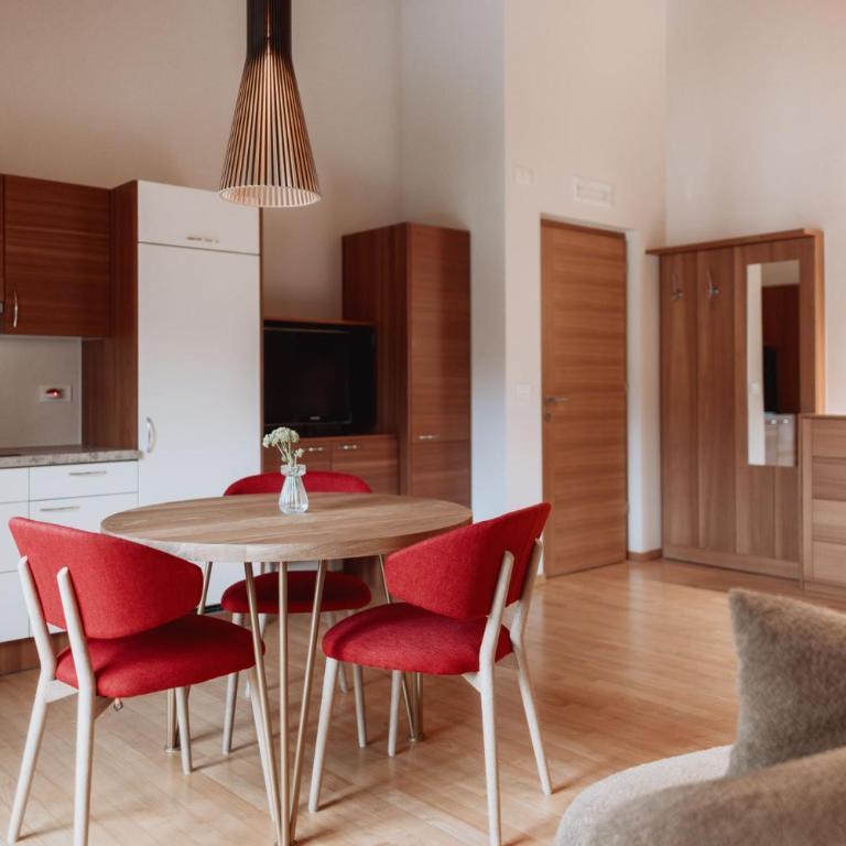 Der Mittermoar - Deluxe Apartment mit Balkon und 2 Schlafzimmern - 17