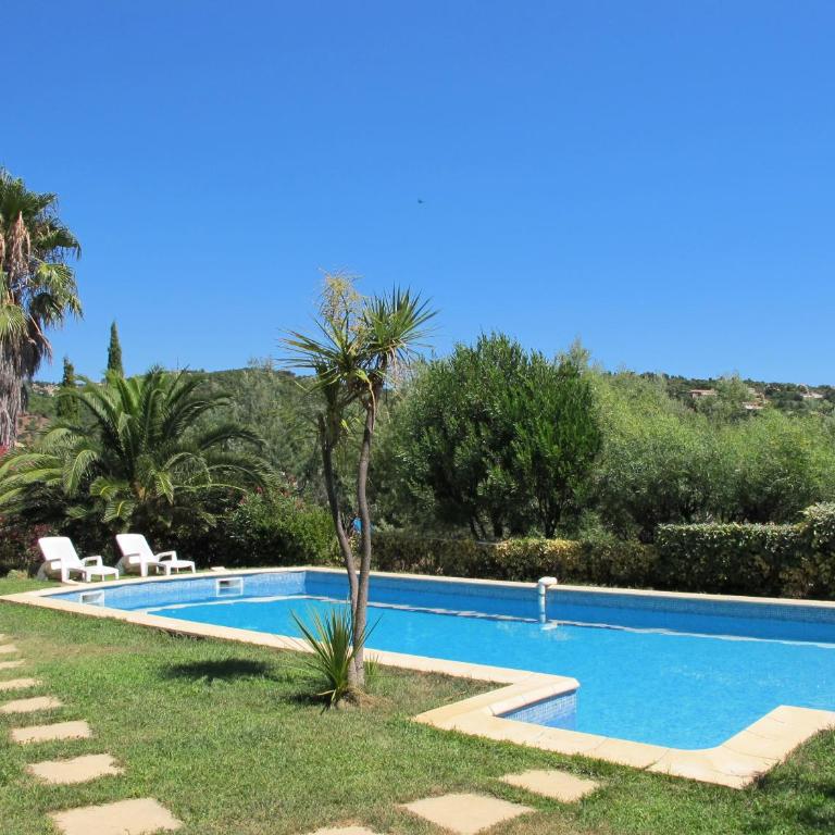Villa La Pinède Les Issambres Golf de Saint Tropez - Vue mer panoramique de la piscine - Villa - 10