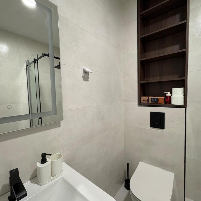 Luxury 2BR Sea View & Garage & Twin Towers Becici - Apartman sa 2 Spavaće Sobe, Terasom i Pogledom na More - 29