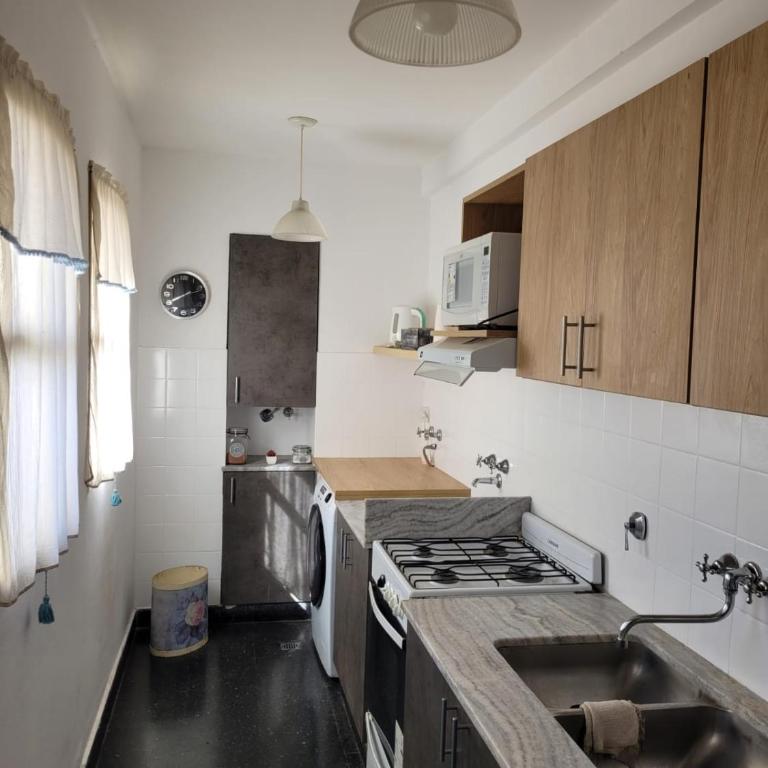 Departamento frente a Iglesia Catedral y Monumento a la Bandera - One-Bedroom Apartment - 25