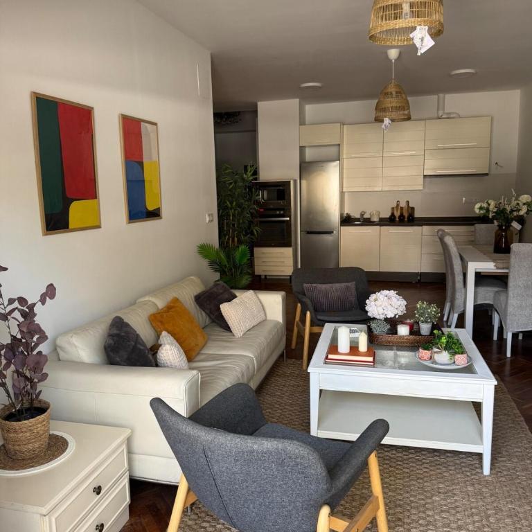El Mirador de la Plaza - Apartamento de 3 dormitorios - 2