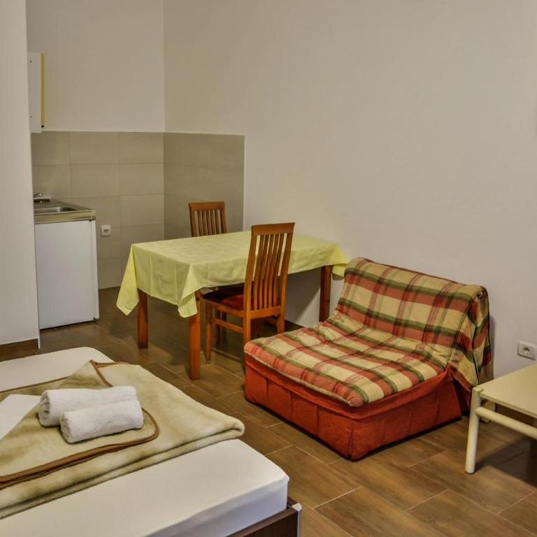 Apartments Drobni Pijesak - Studio - 4