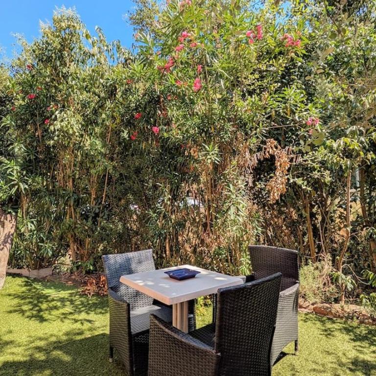 Suite avec entrée Indépendante - Jardin privé 200m plage - Appartement 1 Chambre - 5