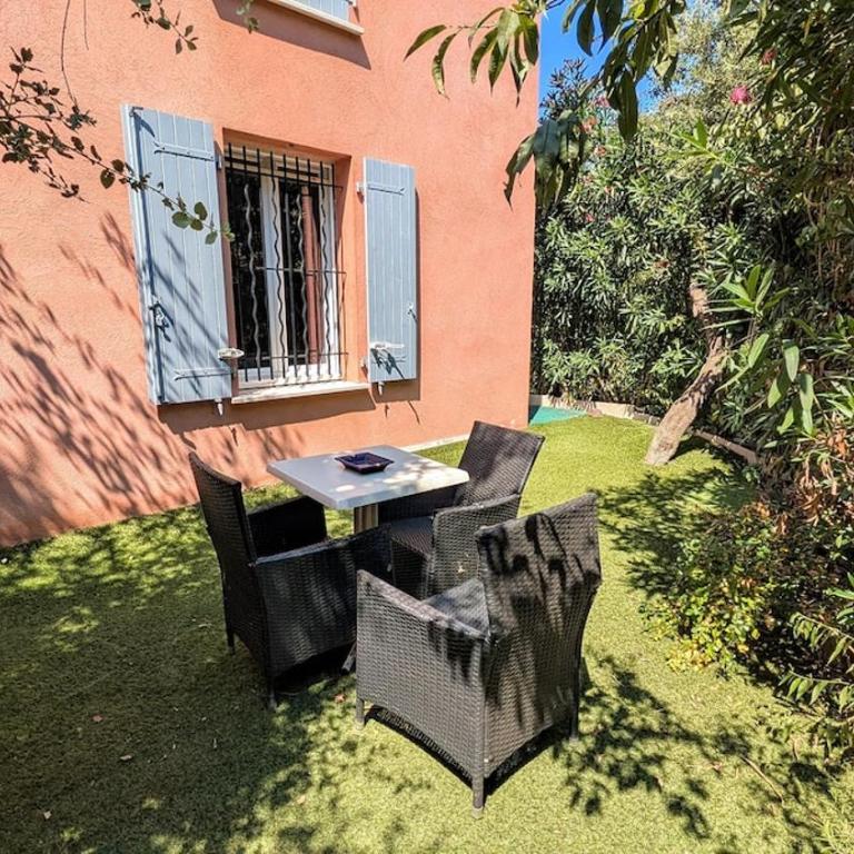 Suite avec entrée Indépendante - Jardin privé 200m plage - Appartement 1 Chambre - 6
