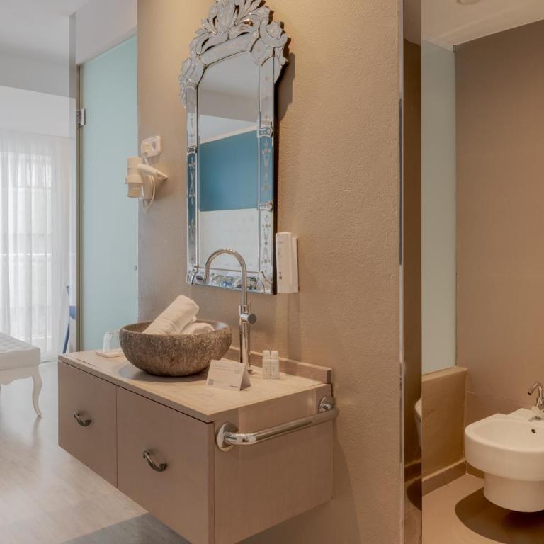 Hotel Planamar by Escampa Hotels - Habitación Doble Superior con balcón - 3
