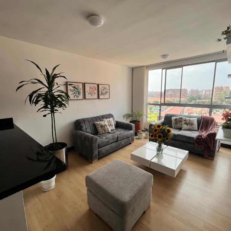 Cómoda Habitación Privada Con Baño, Piscina & Gym - Habitación Doble con baño privado externo - 1