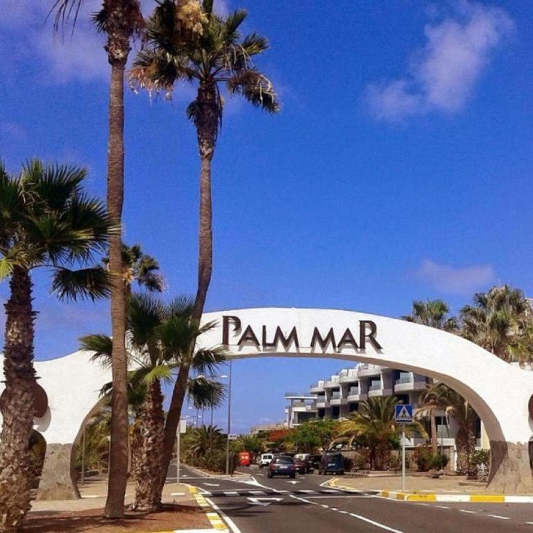 Stylish Palm Mar Apartment with Sunny Terrace BRAVO's House - Appartement 1 Chambre avec Terrasse - 25