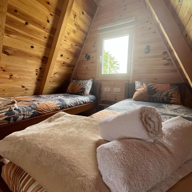 Cabins Zekova Dolina - Two-Bedroom Chalet - 16