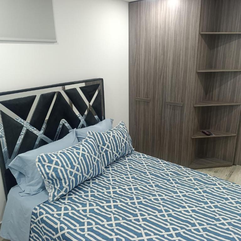 Apartaestudio amoblado, Edificio Avanzzare T2-704 - Apartamento de 1 dormitorio - 6