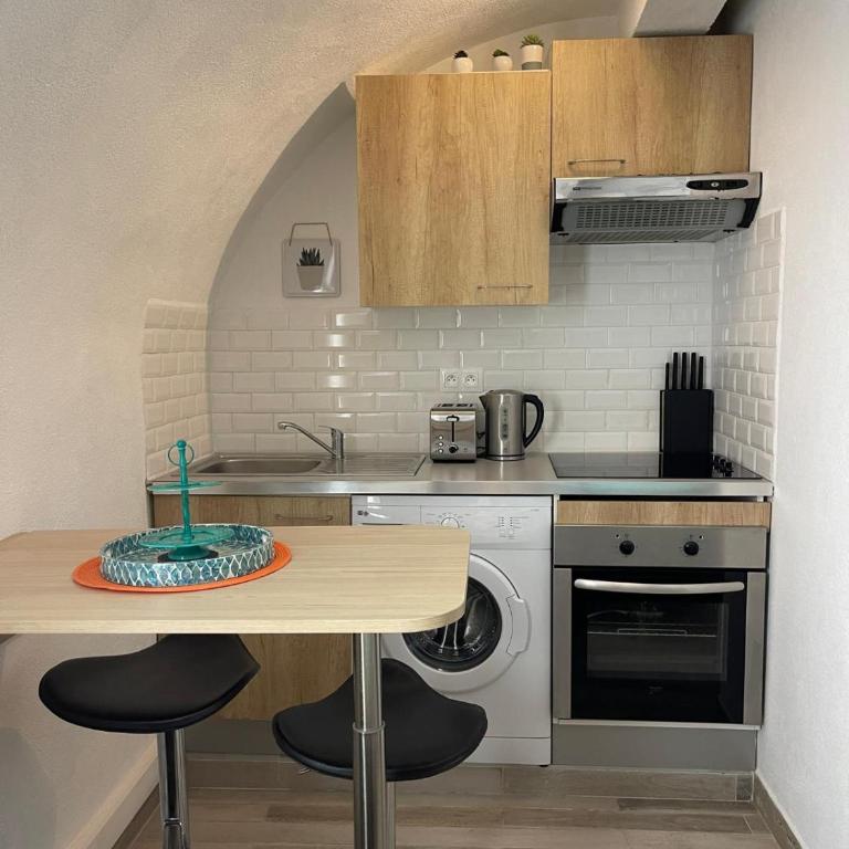 Antibes Centre Studio traditionnel vieille ville - Apartment mit 1 Schlafzimmer - 4