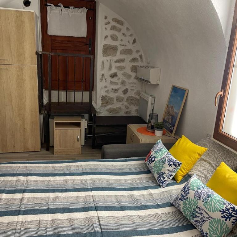 Antibes Centre Studio traditionnel vieille ville - Apartment mit 1 Schlafzimmer - 12