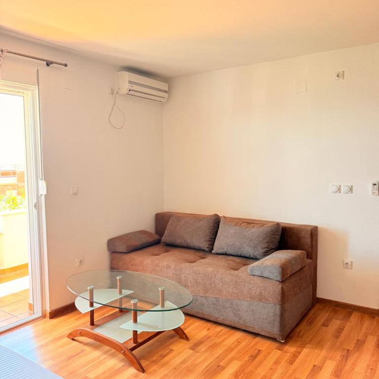 Velic - One-Bedroom Apartment - 5