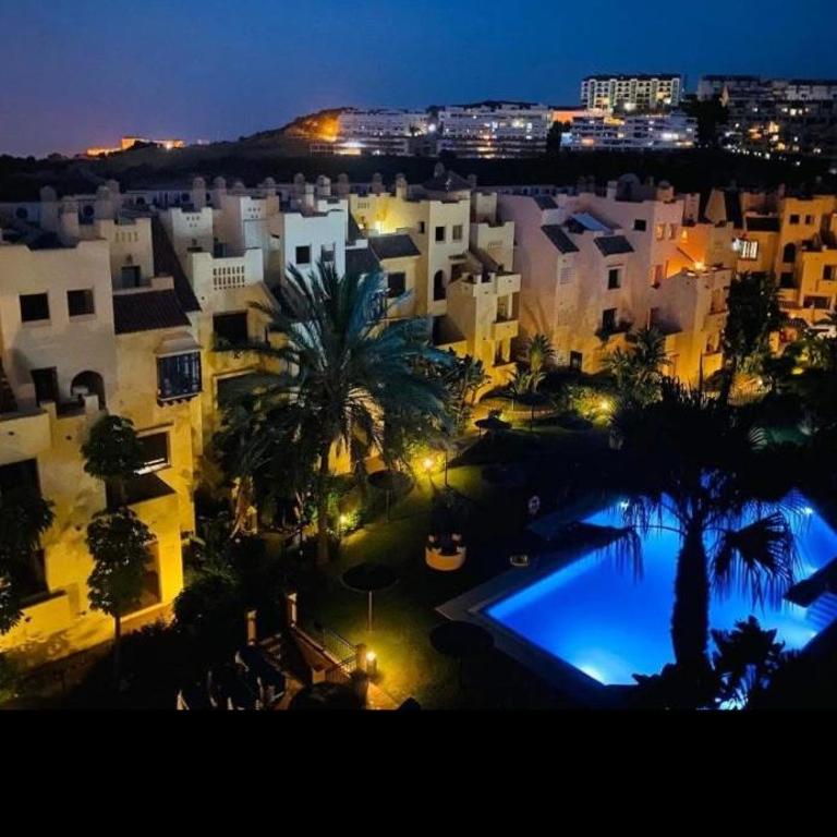 2 Bed Penthouse Apartment - Apartamento de 2 dormitorios - 25