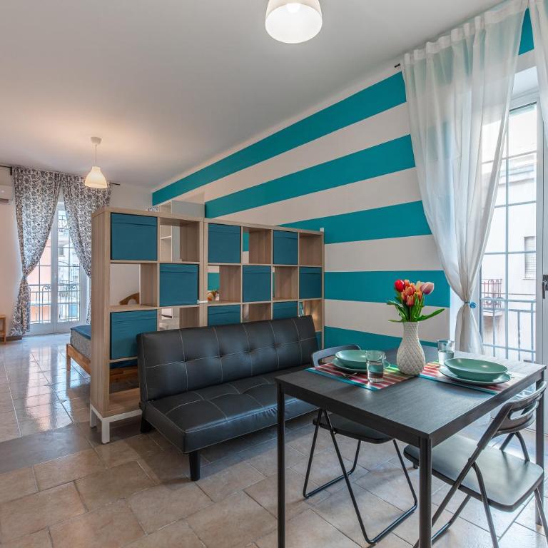 FC158 - Luminosa mini-casa a Bari - Monolocale Standard - 11