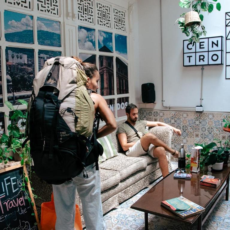 Centro Hostel Medellin - Casa - 8