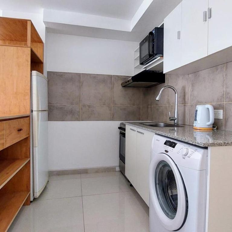 Estudio céntrico en Bariloche con Vista al lago - Apartamento de 1 dormitorio - 4