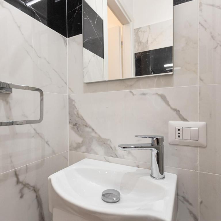 Germanico by Rental in Rome - Apartment mit 2 Schlafzimmern - 4