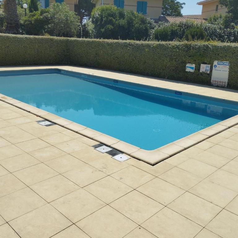 Résidence calme avec piscine - Apartment mit 1 Schlafzimmer - 4