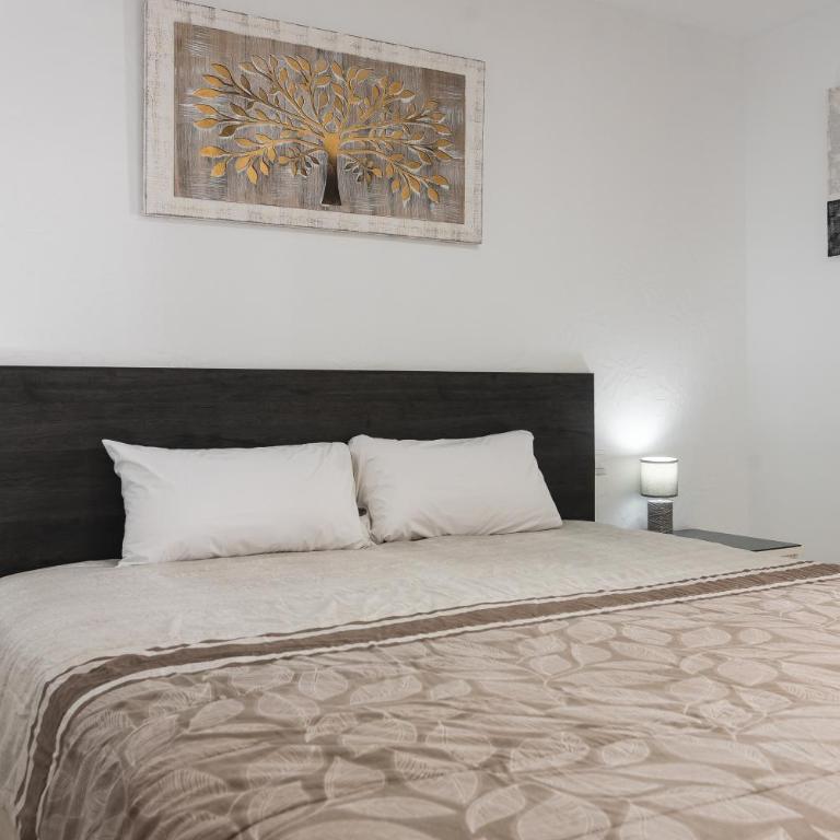 Vivelorural Club 14, terraza y piscina - Bungalow de 2 dormitorios - 24