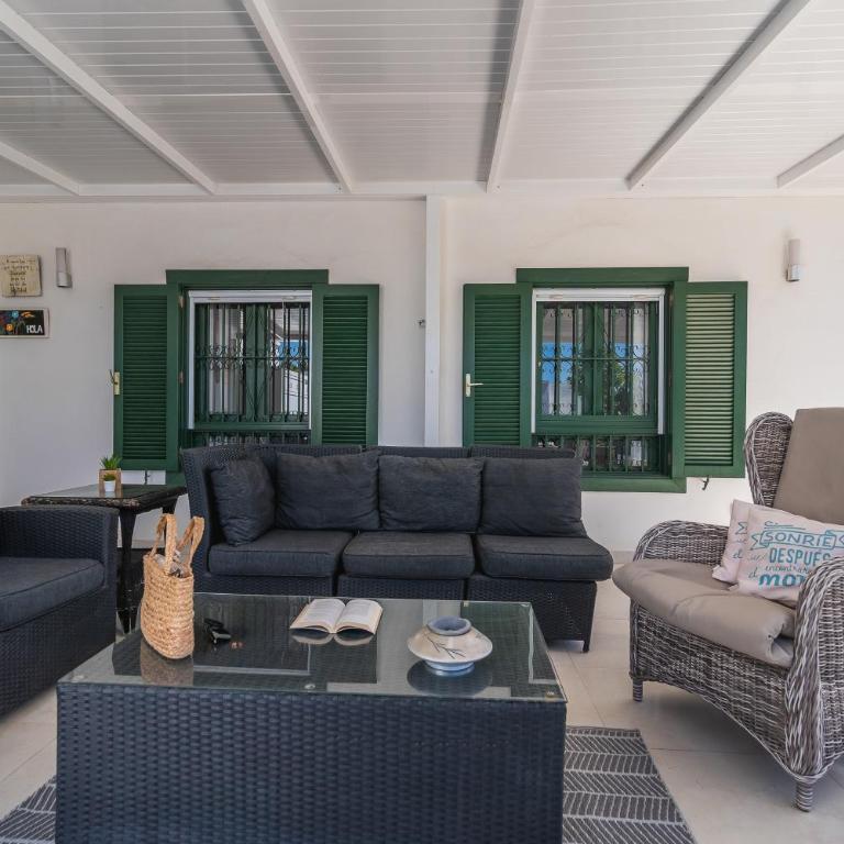 Vivelorural Club 14, terraza y piscina - Bungalow de 2 dormitorios - 25
