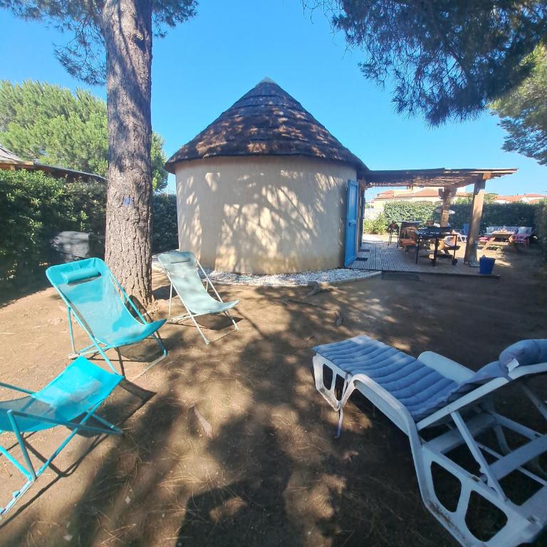 Fraîcheur sous les pins bord du lac marin et 800m mer joli mas de pêcheurs rénové 8 couchages - Haus mit 3 Schlafzimmern - 10