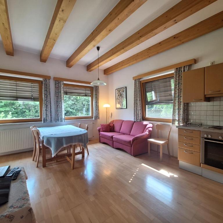 Gästehaus Kuchernig - Apartment mit 2 Schlafzimmern und Terrasse - 8