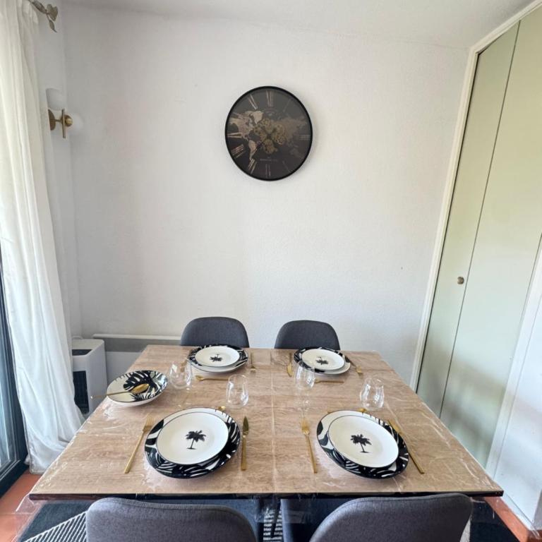 Studio dans résidence, piscine lagon, tennis et aire de jeux - Appartamento con Vista Giardino - 12