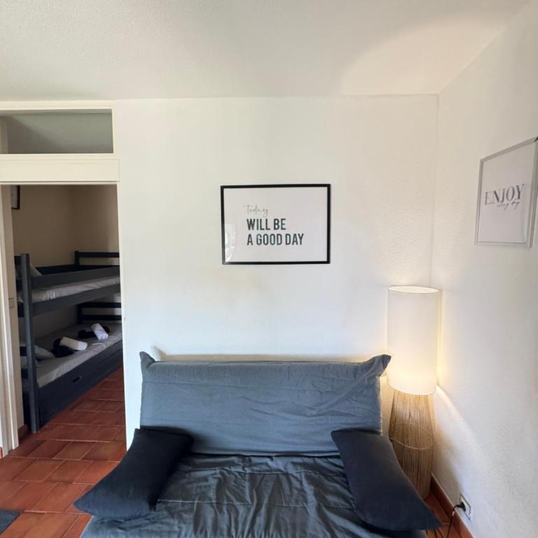 Studio dans résidence, piscine lagon, tennis et aire de jeux - Appartamento con Vista Giardino - 8