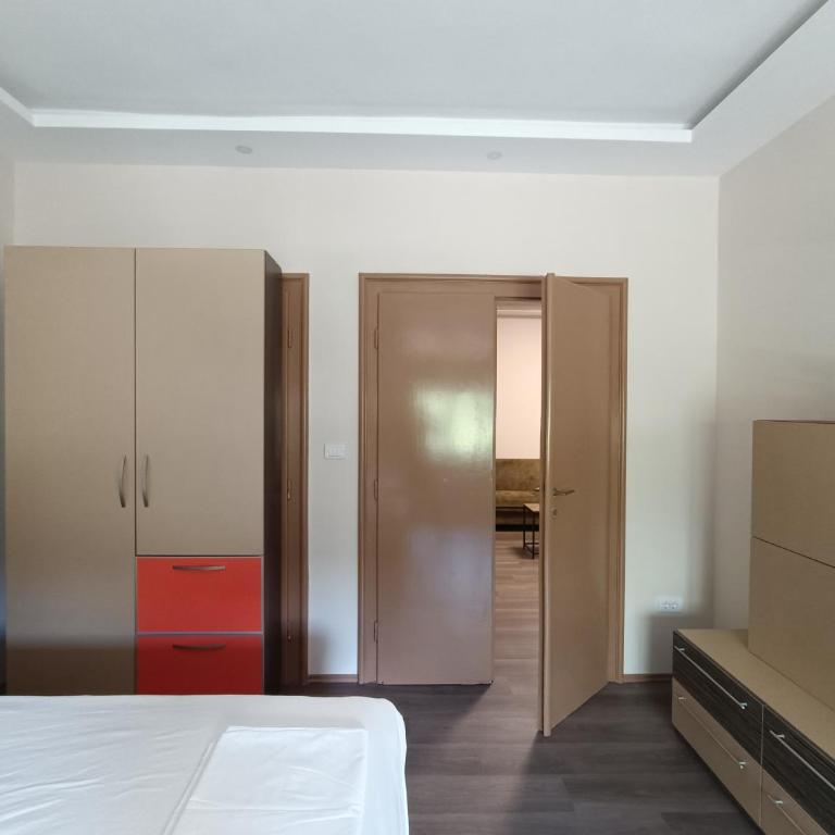 Fountain View Slavija Apartment - Apartman sa 2 Spavaće Sobe i Terasom - 26