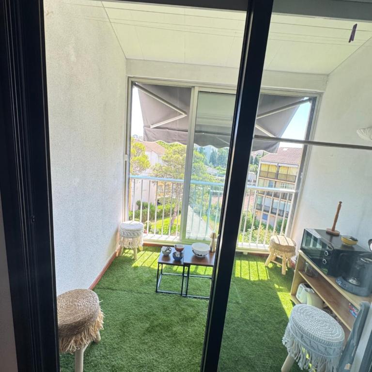 Studio dans résidence, piscine lagon, tennis et aire de jeux - Appartamento con Vista Giardino - 3