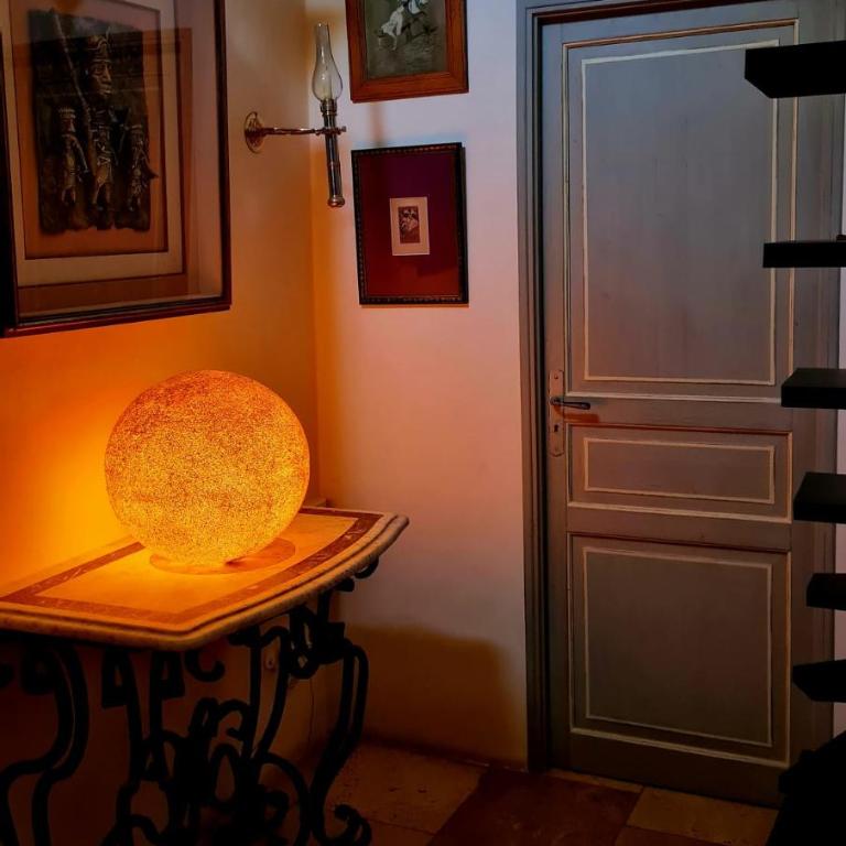 Villa d'antiquaire Heure bleue - 160 m2 Suites et Jardin à 10 mn à pied du centre d'Uzès - Villa - 3