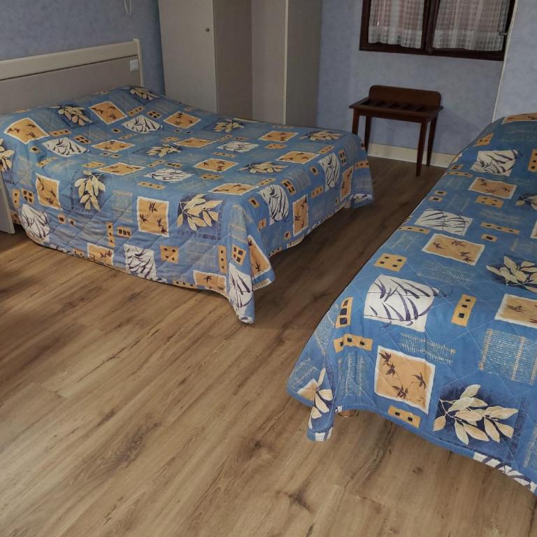 Hotel des Voyageurs - Chambre Triple - 2