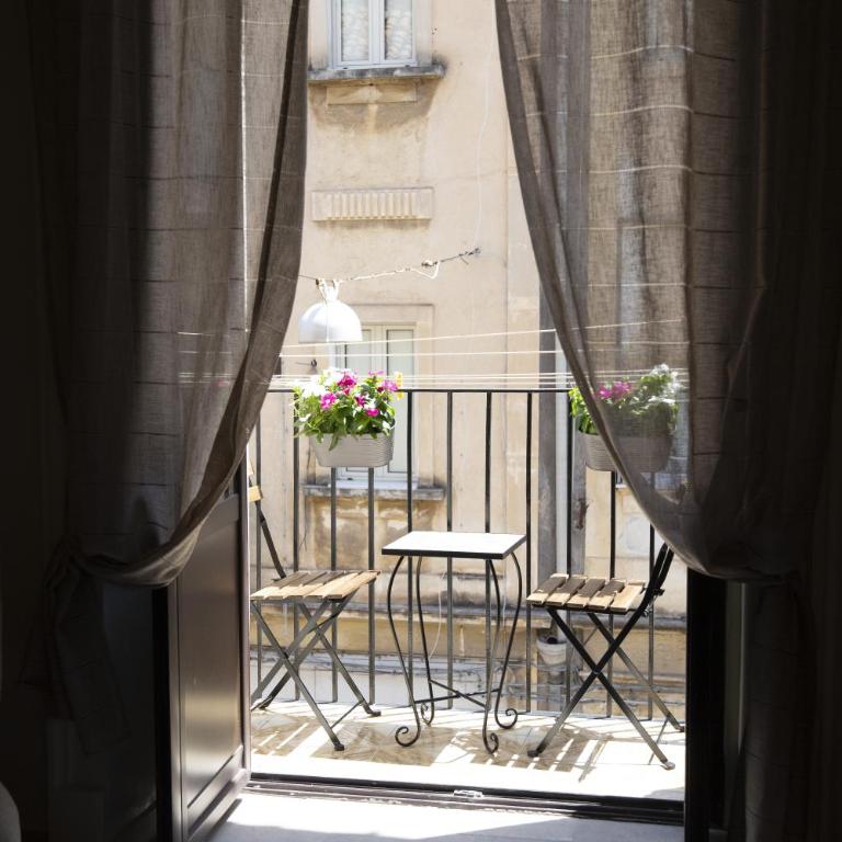 Ursino Stay - One-Bedroom House - 23