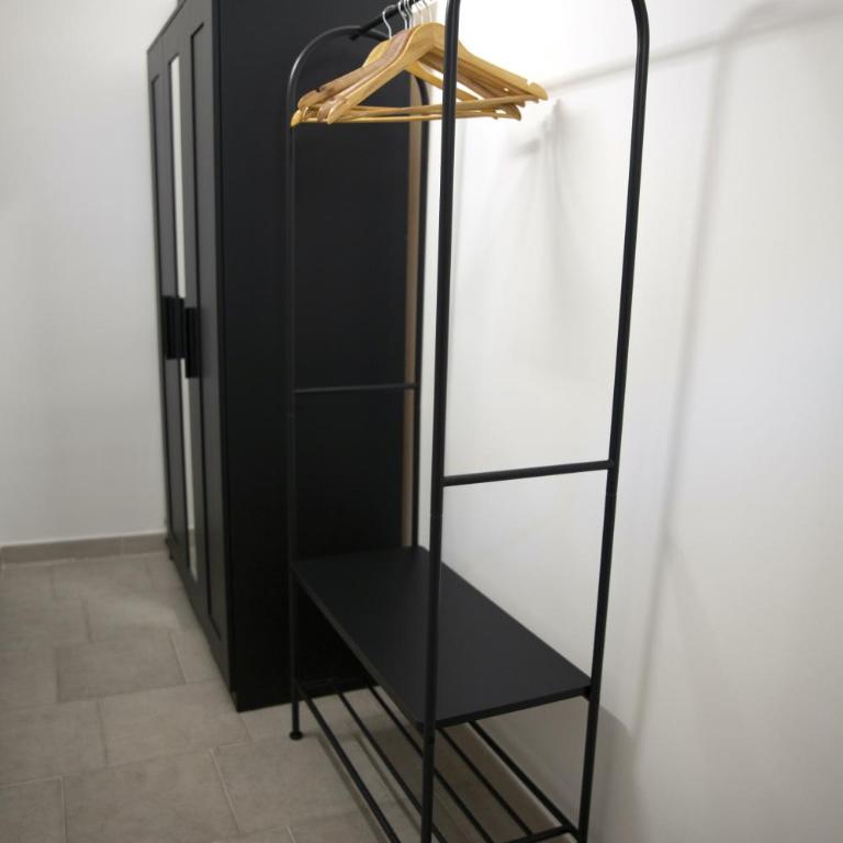 Ursino Stay - One-Bedroom House - 25