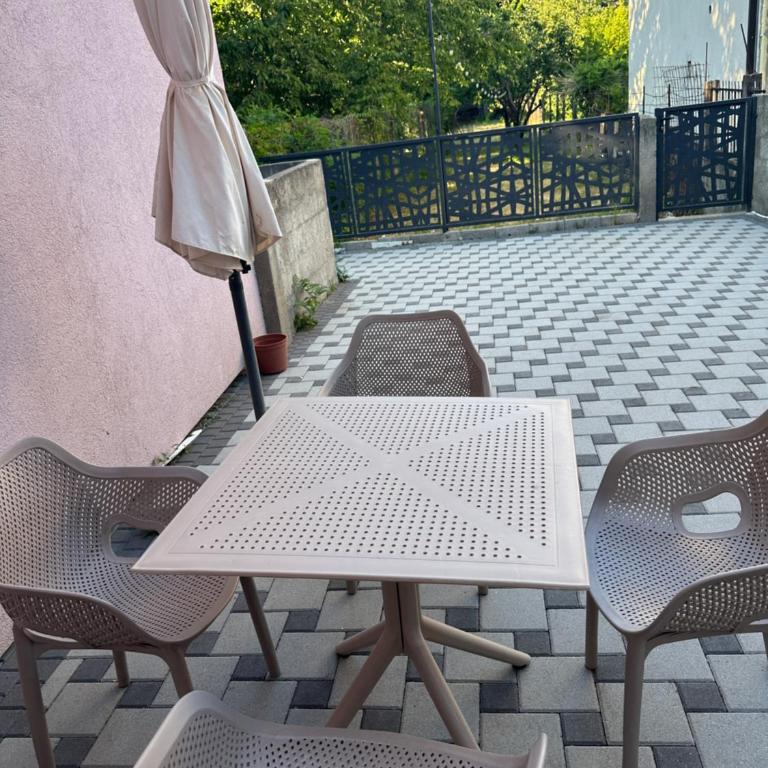 Apartman Nur with garden - Three-Bedroom Superior Apartment - 43