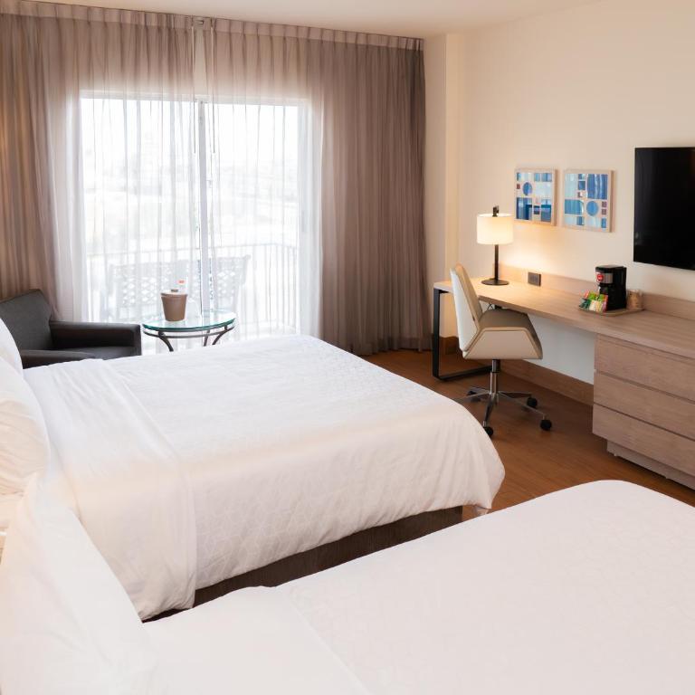 Holiday Inn Express - Monterrey - Tecnologico by IHG - Deluxe Double Room with Two Double Beds - Non-Smoking - 4