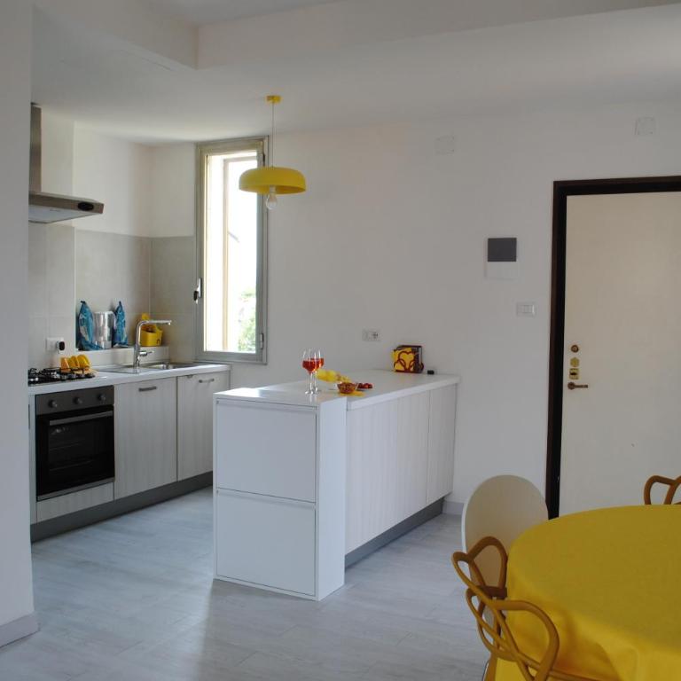 Casa Amarilla Sacra Famiglia Padova - Appartamento con 3 Camere da Letto - 10